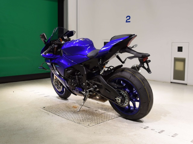 Yamaha YZF-R1 — фото 6