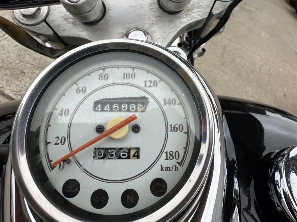 Yamaha DRAGSTAR XVS400 CLASSIC — фото 3