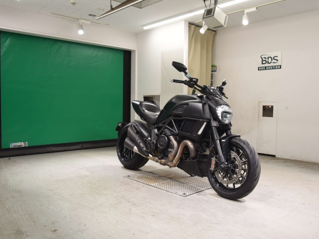 Ducati DIAVEL — фото 3