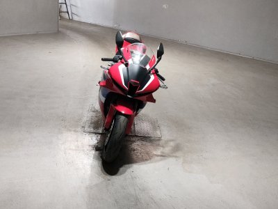 Honda CBR600RR — фото 3
