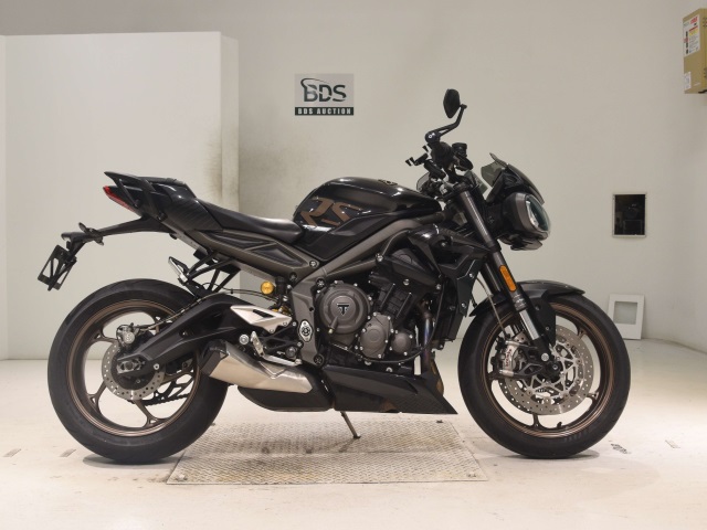 Triumph STREET TRIPLE RS