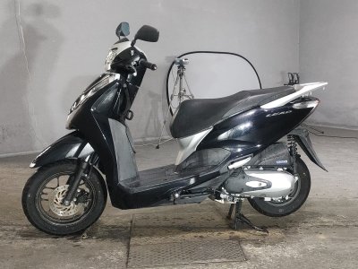 Honda LEAD125 — фото 2