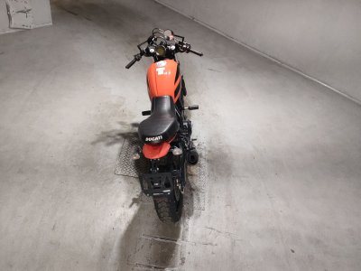 Ducati SCRAMBLER SIXTY2 — фото 6