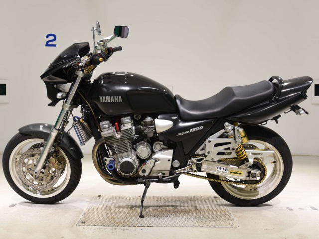 Yamaha XJR1300 — фото 2