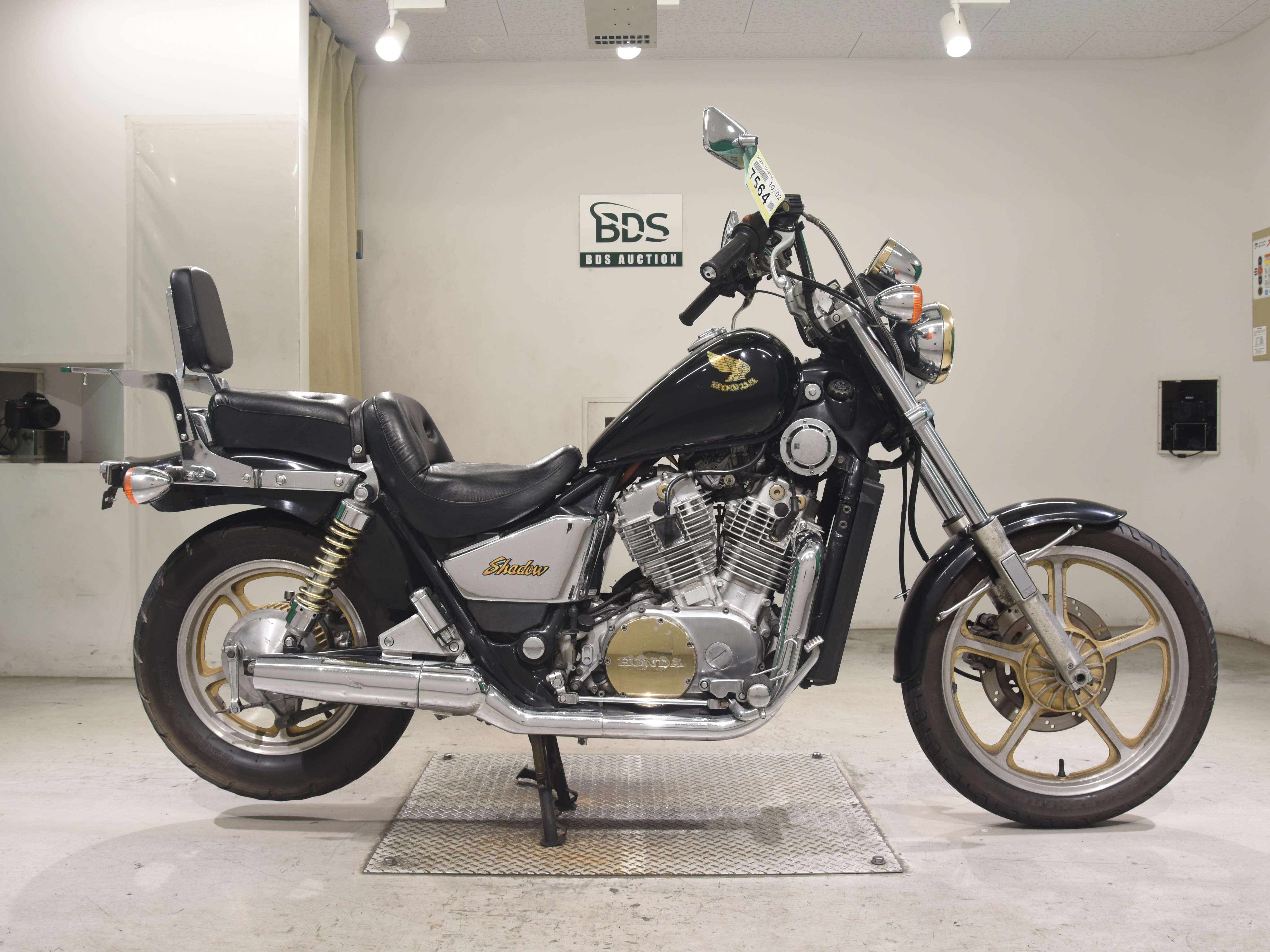 Honda SHADOW750