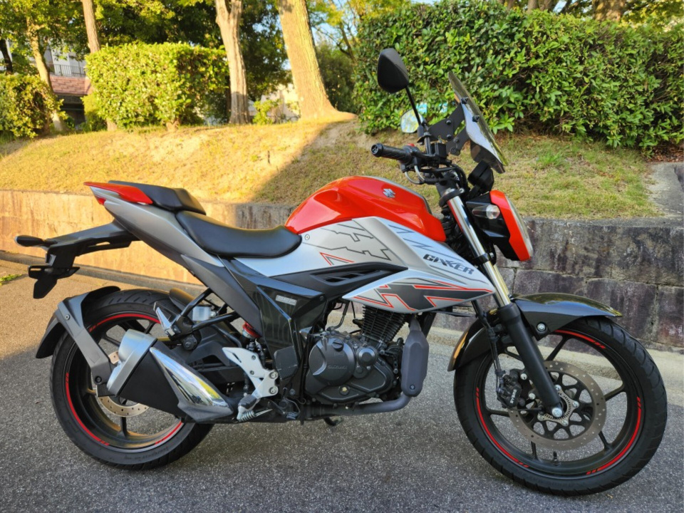 Suzuki GIXXER 150