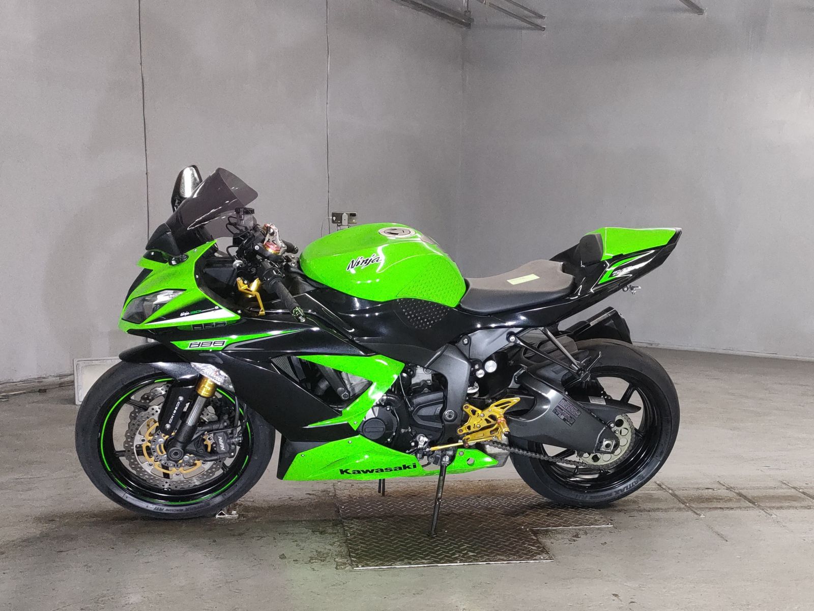 5206] Kawasaki ZX-6R - JKBZX636EFA006625