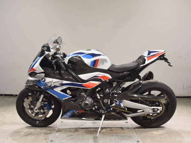 BMW M1000RR — фото 2