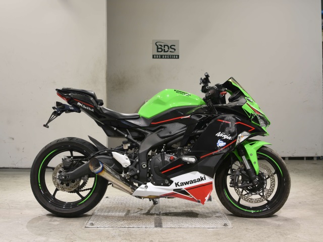 ココ出品です。 4391] Kawasaki NINJA ZX-25R - ZX250E-A16835