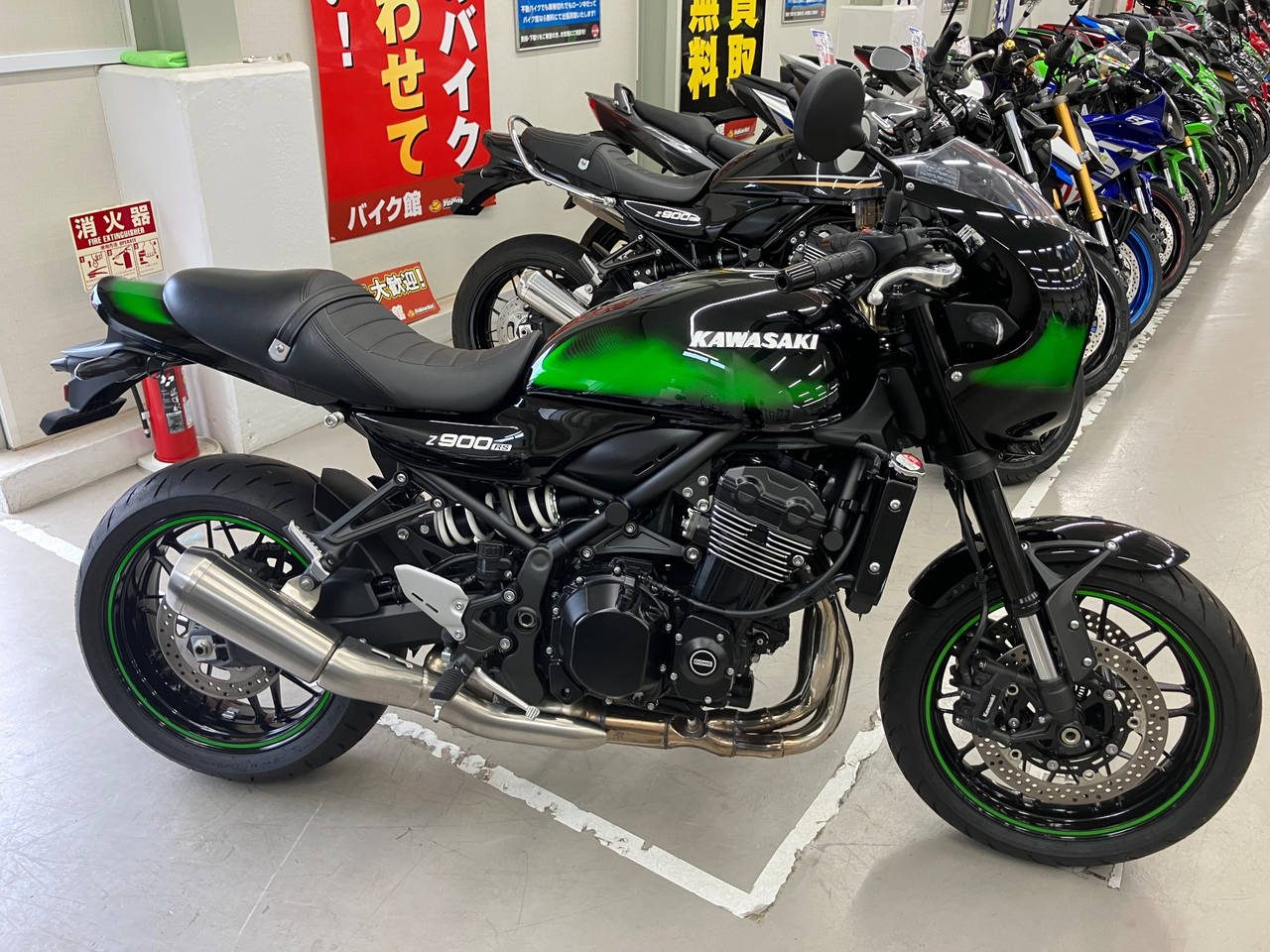 Kawasaki Z900RS CAFE