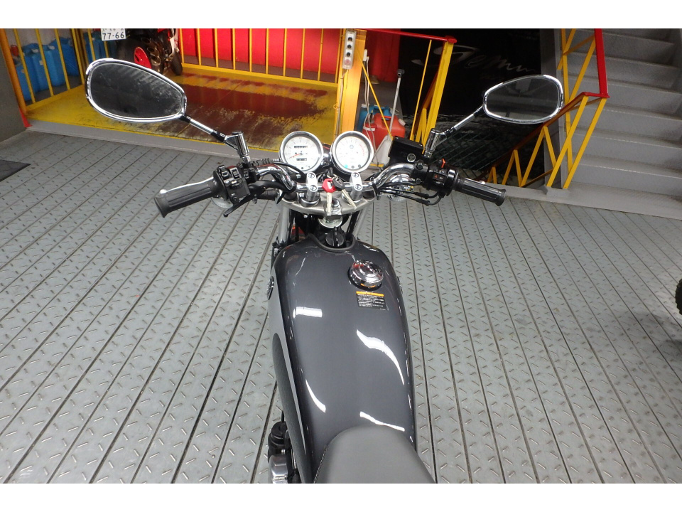 Yamaha SR400 — фото 10