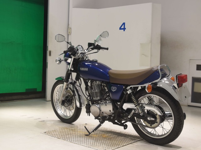 Yamaha SR400 — фото 6