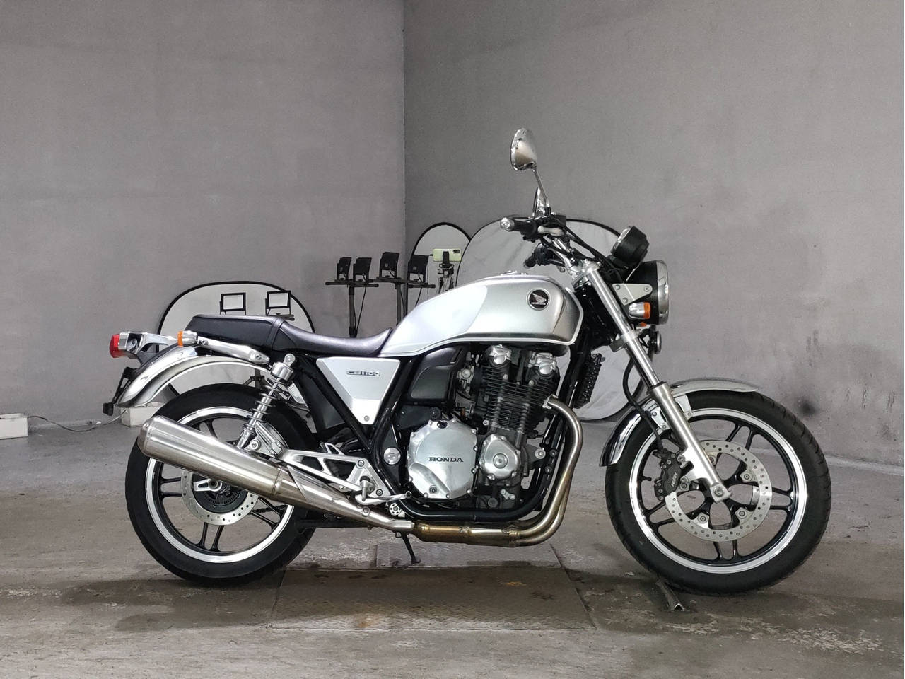 Honda CB1100