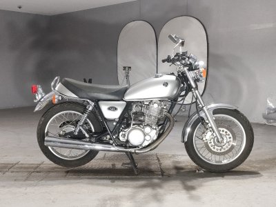 7747] Yamaha SR400 - RH03J-001505