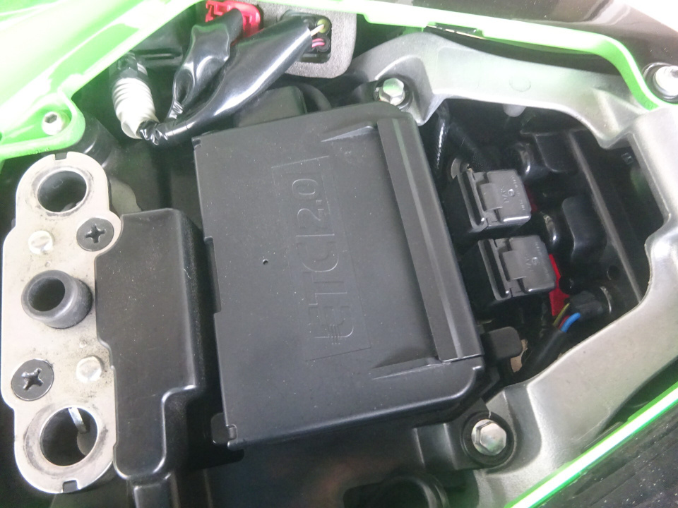 Kawasaki NINJA ZX-10R — фото 10