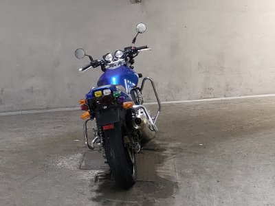 Honda CB400SF — фото 4