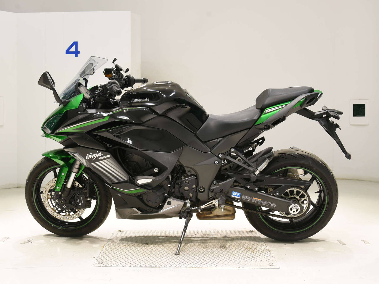 英語太① 7724] Kawasaki NINJA 1000 SX - ZXT02K-035890