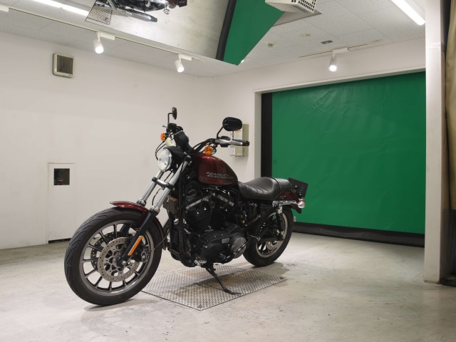HD SPORTSTER XL883R — фото 4