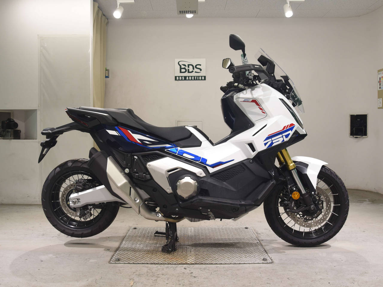 Honda X-ADV750