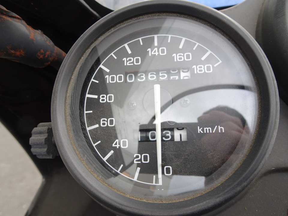 Yamaha FZR250 — фото 3