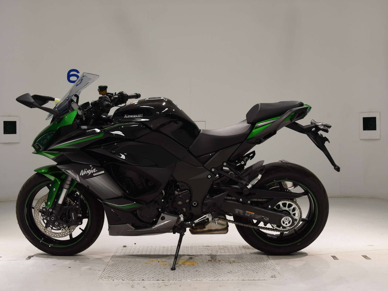 0022] Kawasaki NINJA1000SX - ZXT02K-035425