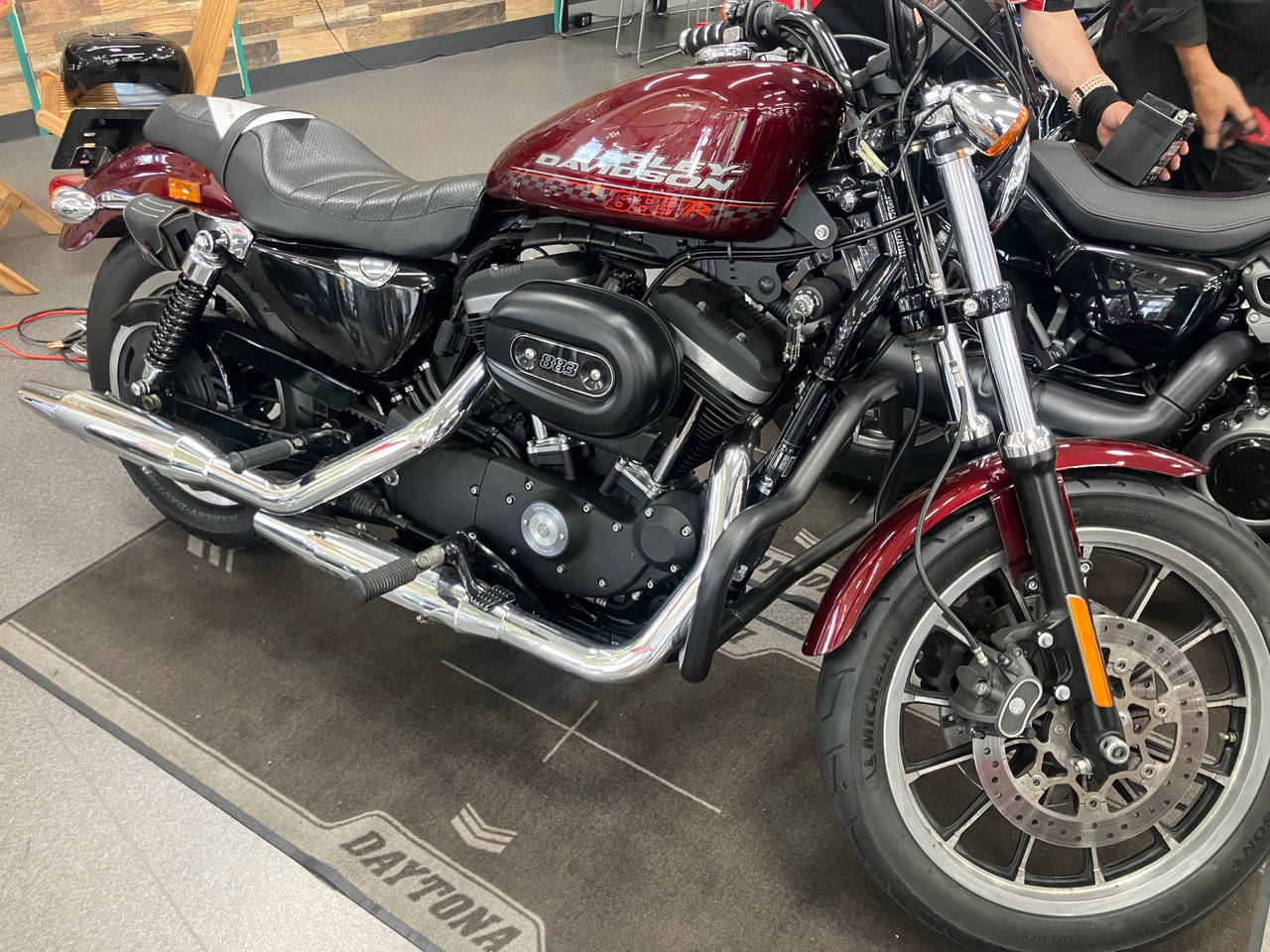 HD SPORTSTER XL883R, Foto 1