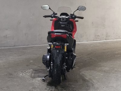 Honda ADV 150 — фото 4