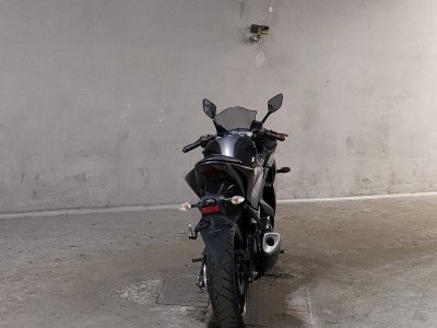 Yamaha YZF-R25 — фото 4
