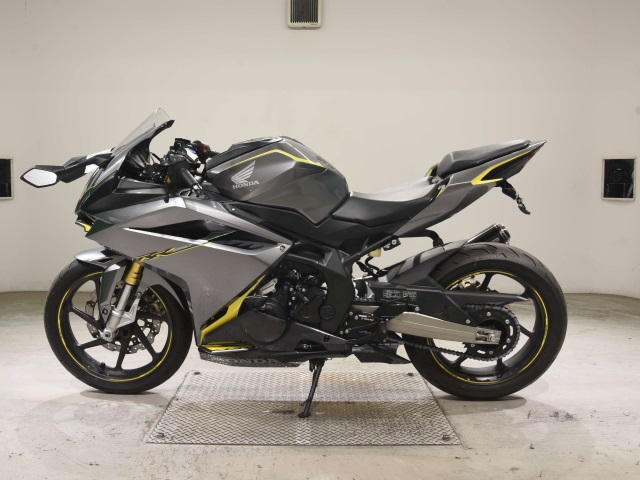 Honda CBR250RR — фото 2