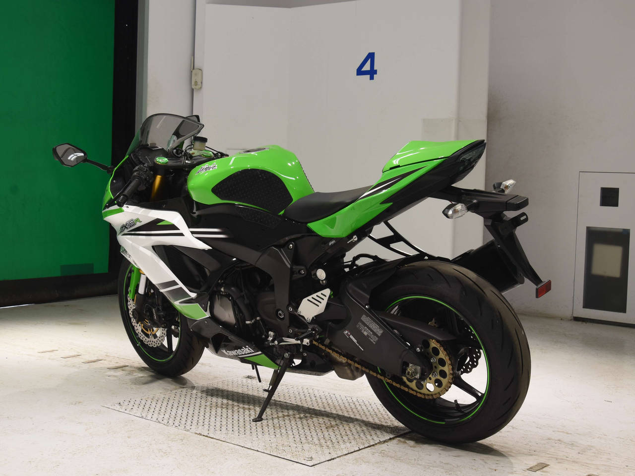 気 7662] Kawasaki ZX-6R - JKBZXJE19FA016331