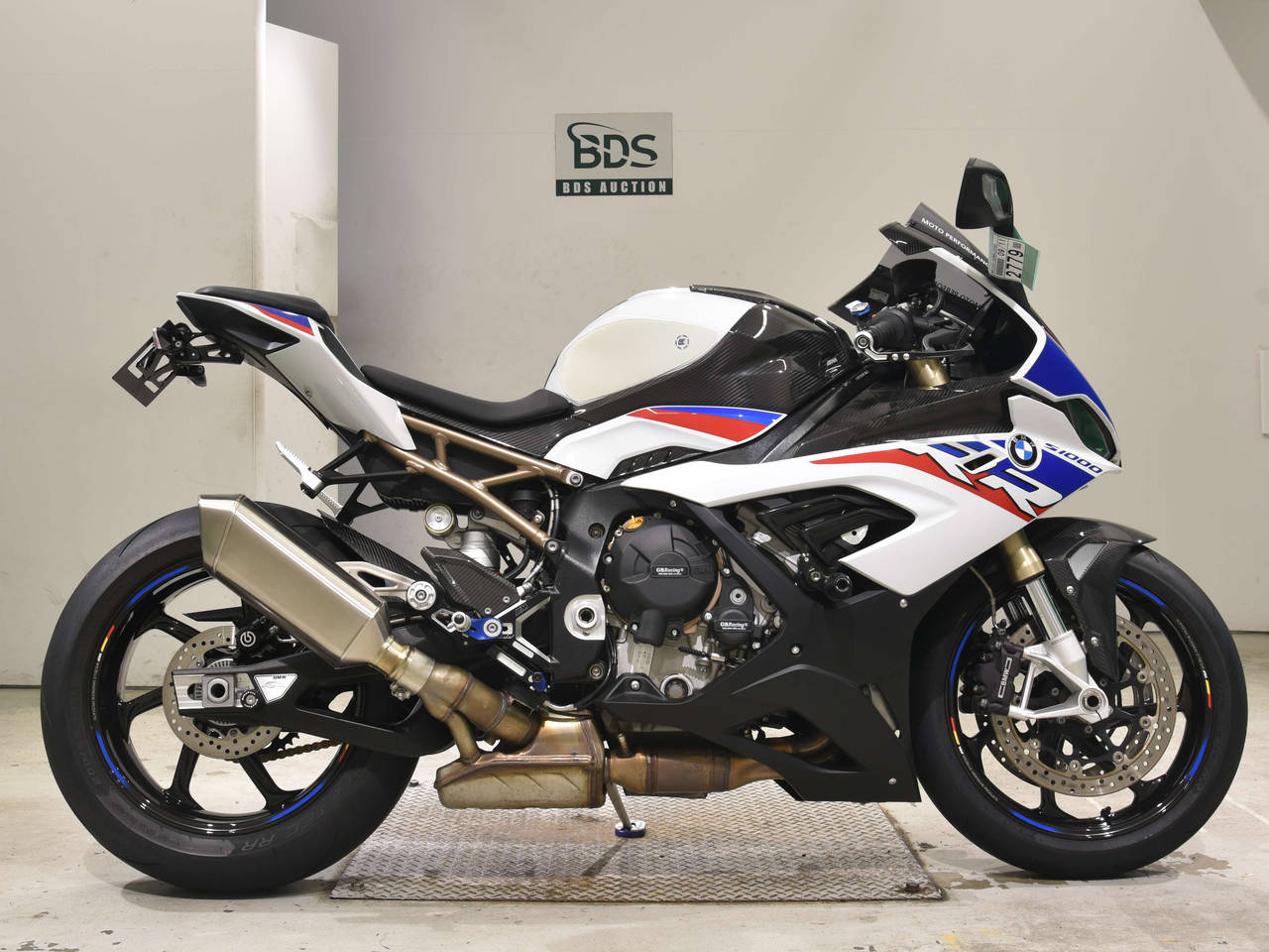 BMW S 1000 RR PACKAGE, right