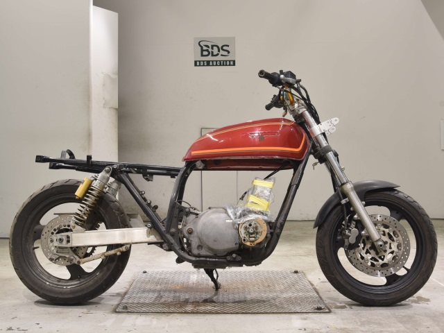 Suzuki GS750E