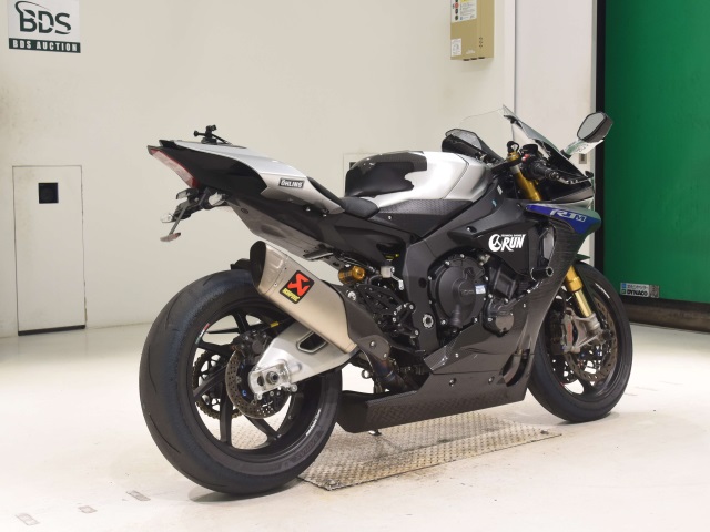 Yamaha YZF-R1M — фото 5