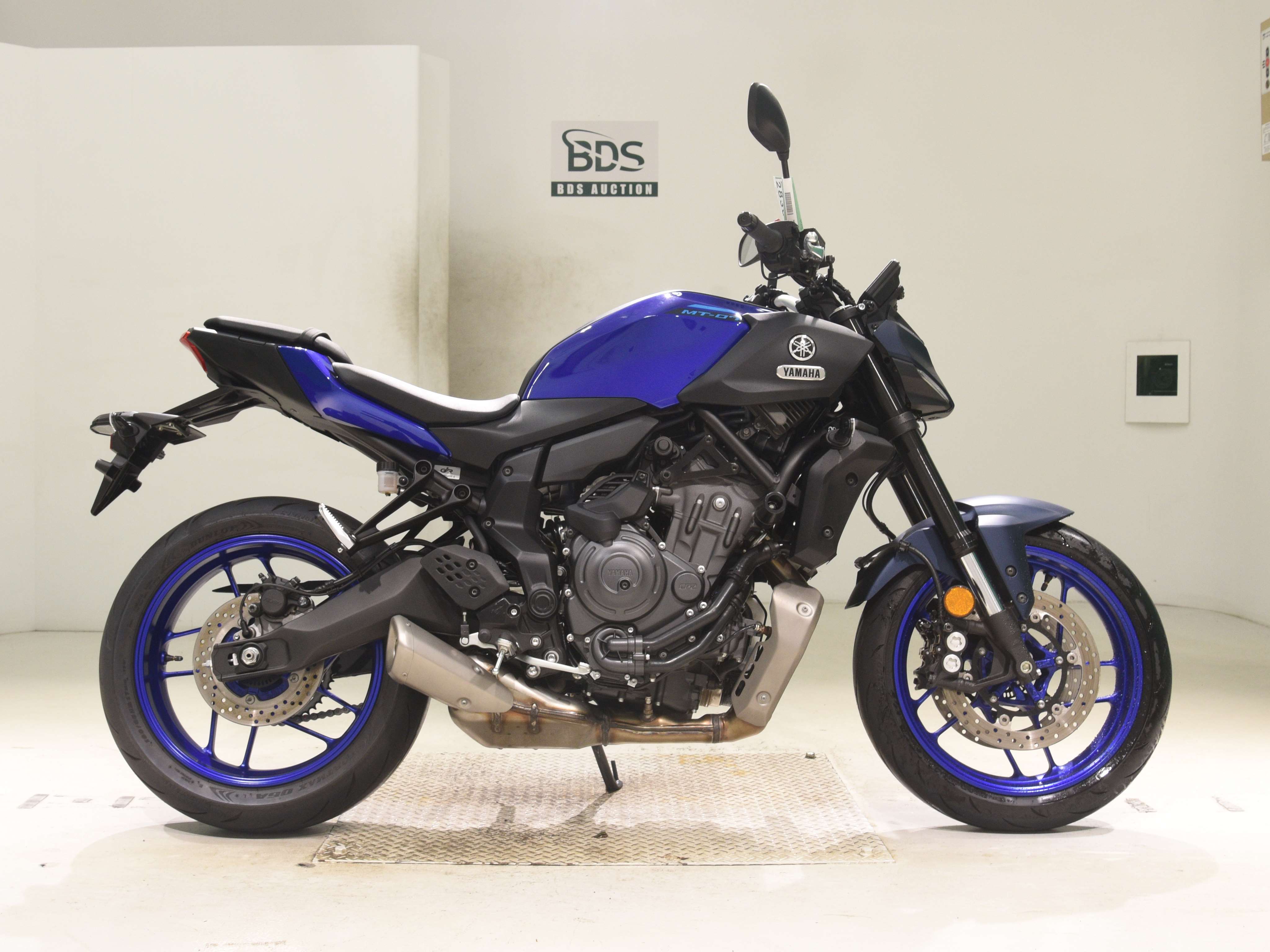 Yamaha MT-07-3