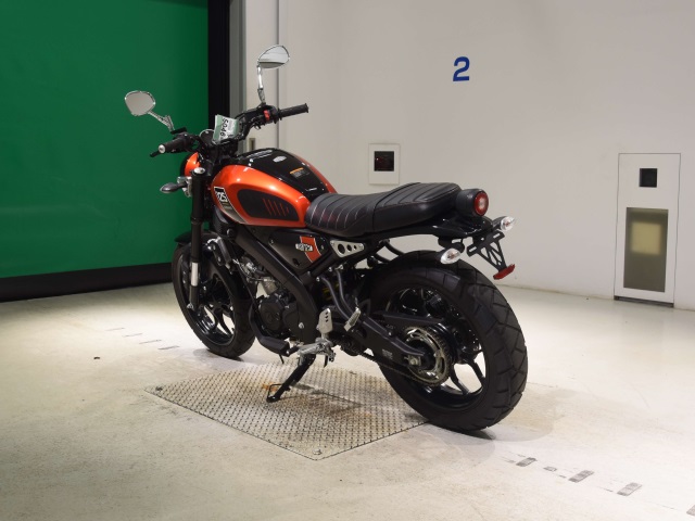 Yamaha XSR125 — фото 6