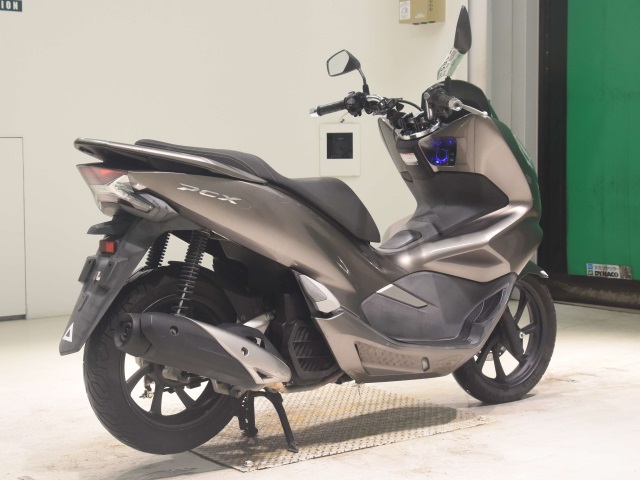 Honda PCX125-3 — фото 5
