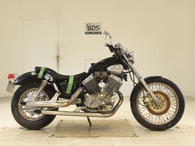 Yamaha VIRAGO XV400