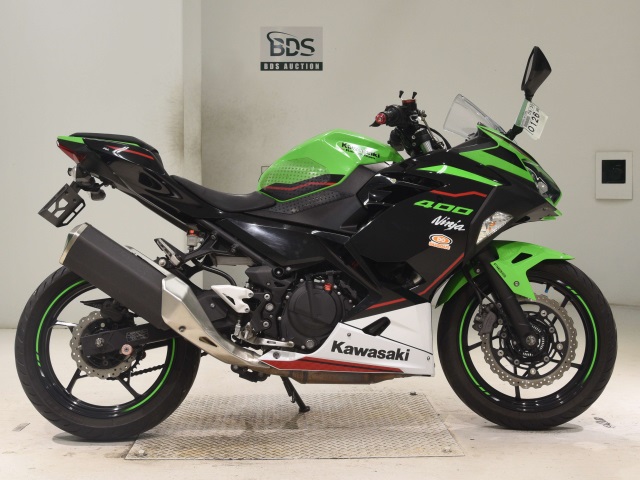 Kawasaki NINJA400