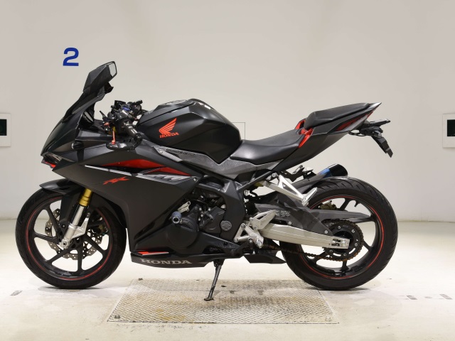 Honda CBR250RR — фото 2