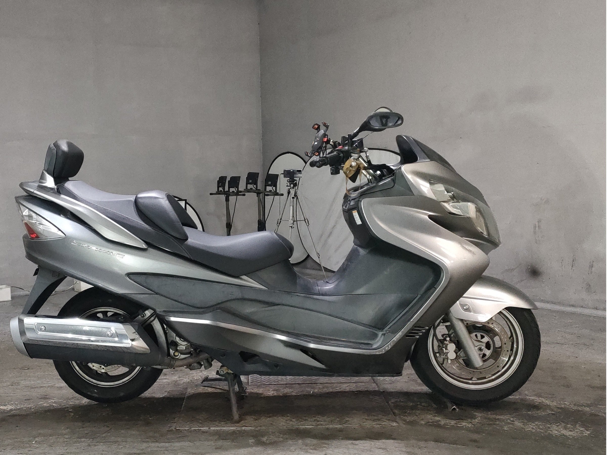 Suzuki SKYWAVE 250S
