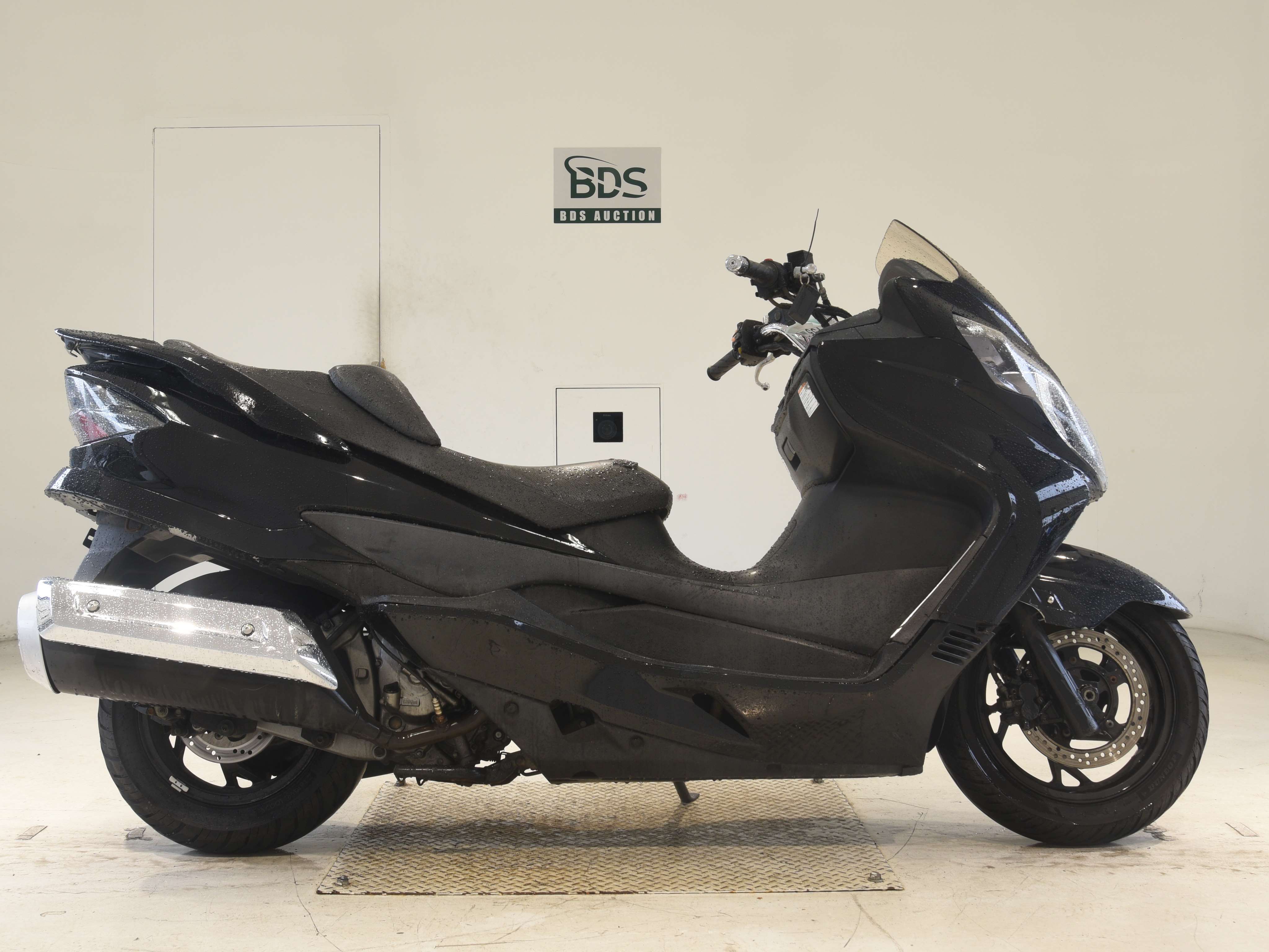 Suzuki SKYWAVE 250M