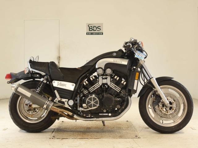 Yamaha V-MAX1200