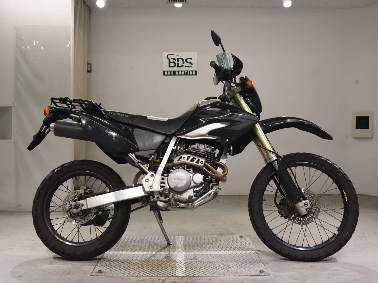 5501] Honda XR250 - MD30-1900761