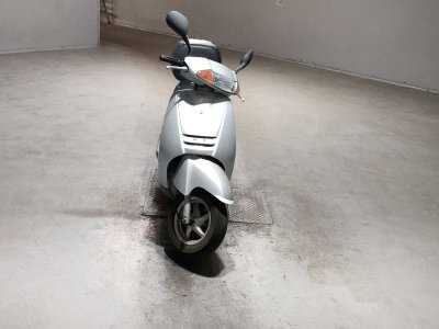 Honda LEAD100 — фото 3