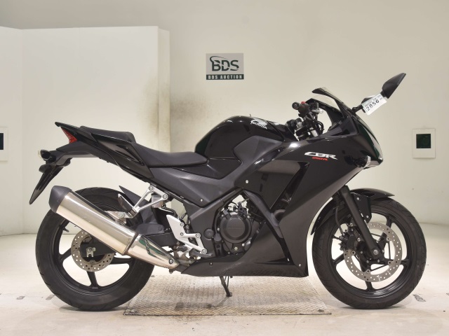 Honda CBR250R