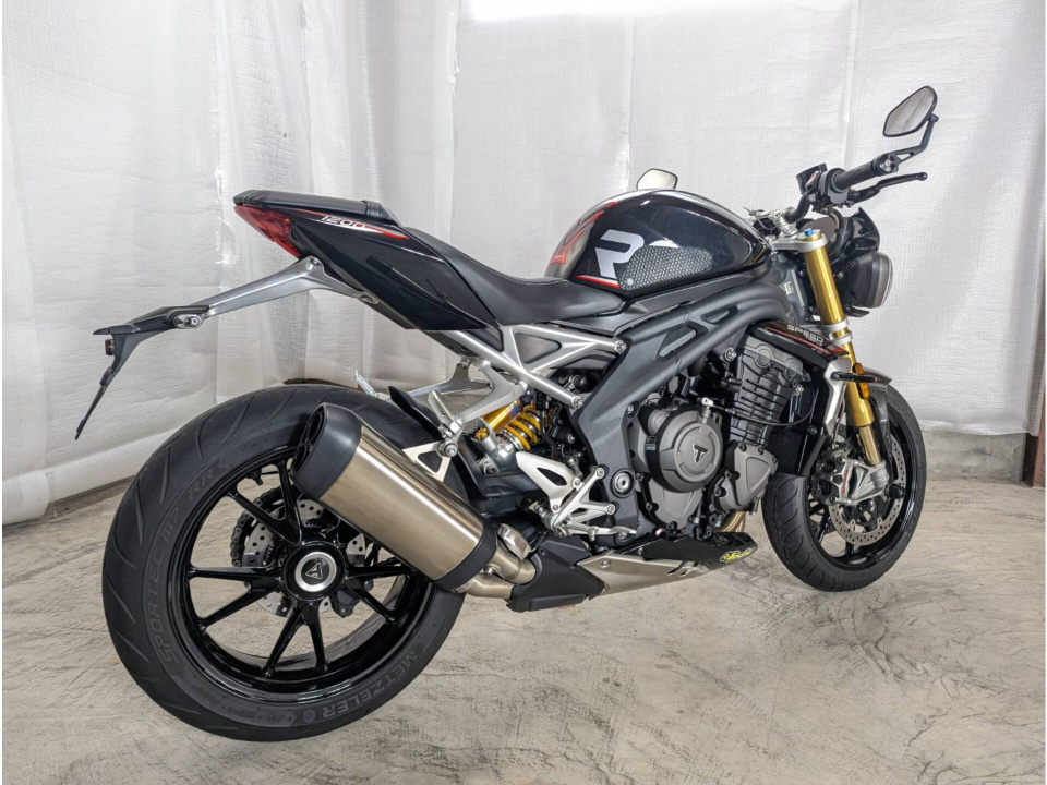 Triumph STREET TRIPLE RS — фото 6