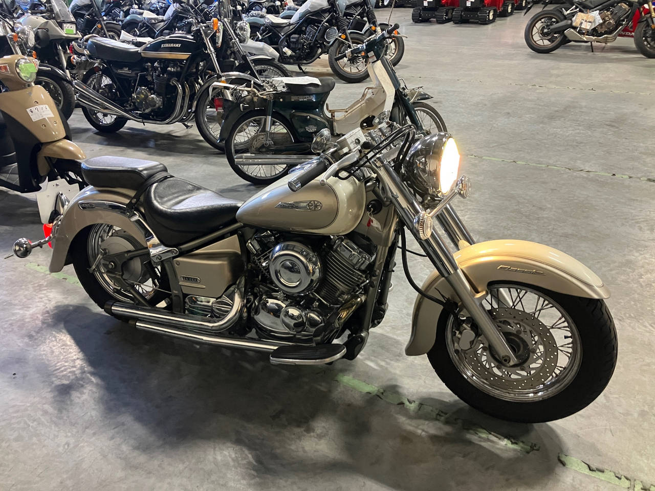 Yamaha DRAGSTAR XVS400 CLASSIC