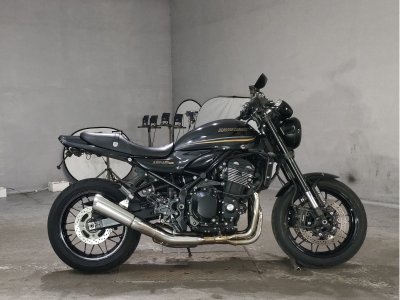 Kawasaki Z900RS