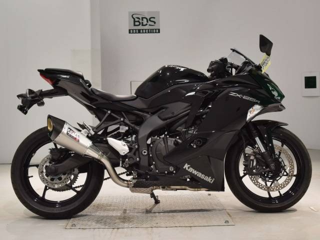 0180] Kawasaki NINJA ZX-25R - ZX250E-A18837