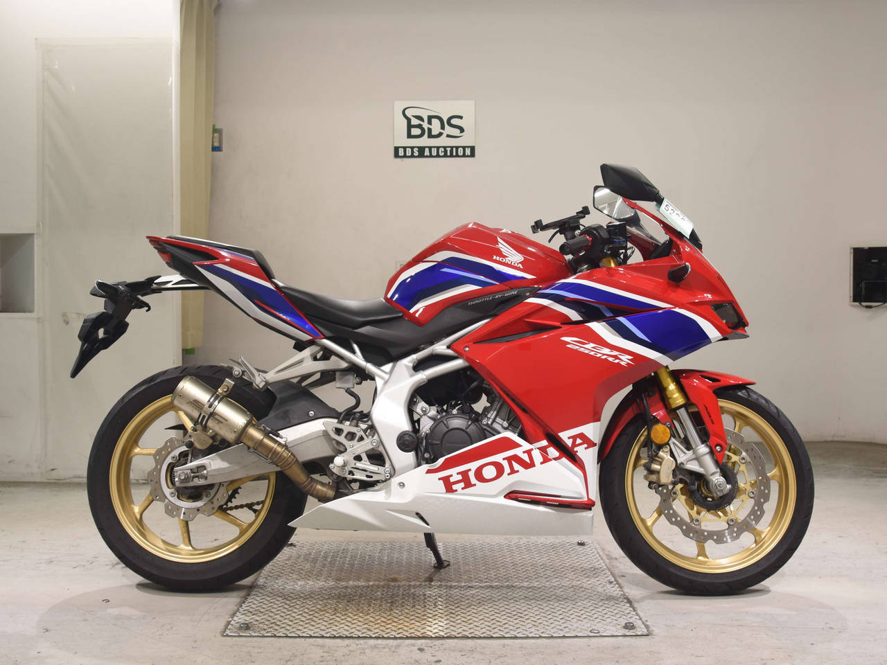 Honda CBR250RRA